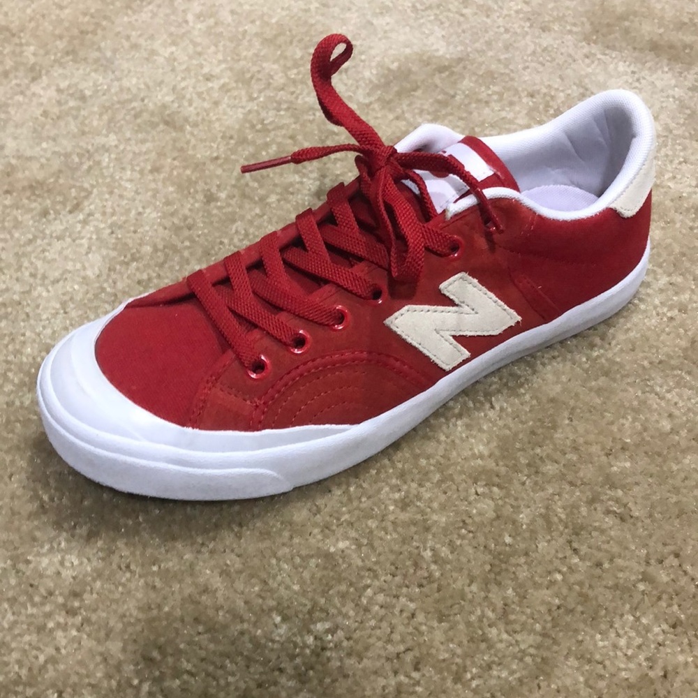 7.5/8/8.5 New Balance red og